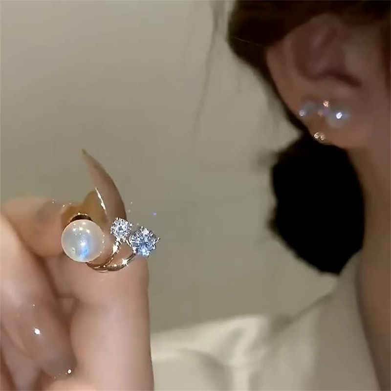 Thumbnail: Pure Pearl. Dual Crystals. Zero Compromise on Luxury