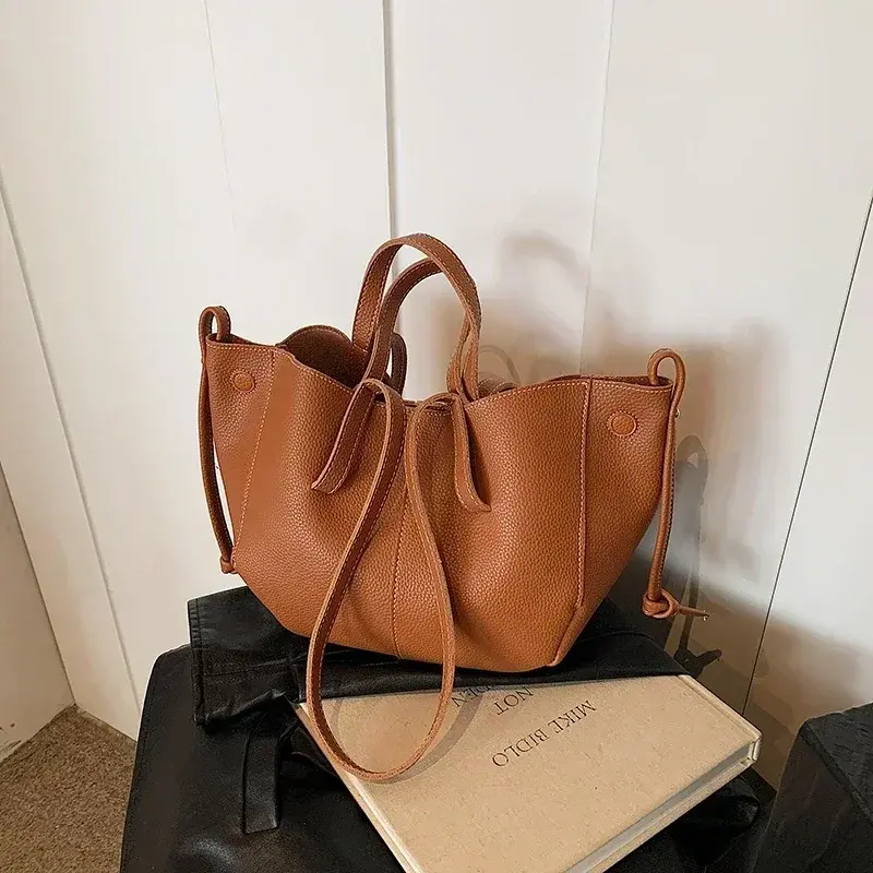 Thumbnail: Handheld Tote Bag Large Capacity Fashionable Bag