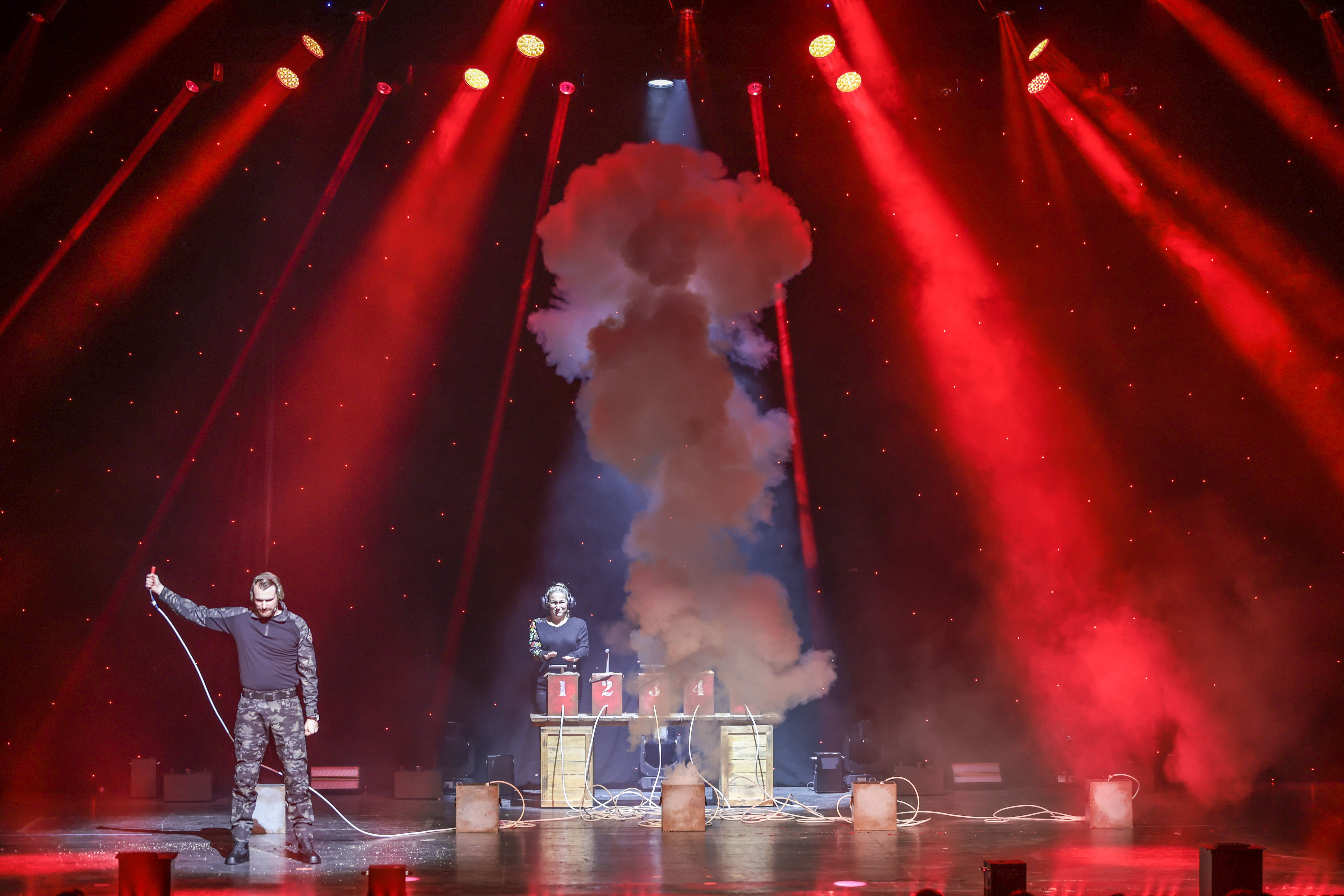 Stage image 1