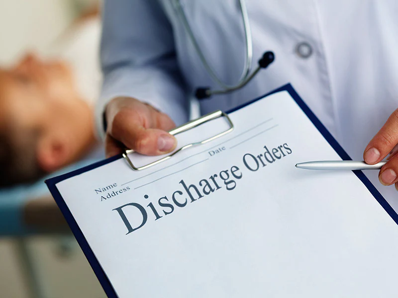 ih_140815_patient_discharge_orders_doctor_800x600.webp