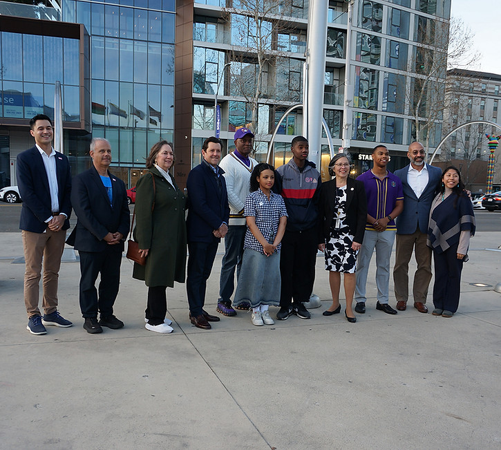 Izamiento de bandera2026.1small.jpg