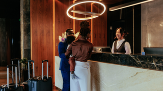Online Reputation Management for Hotels