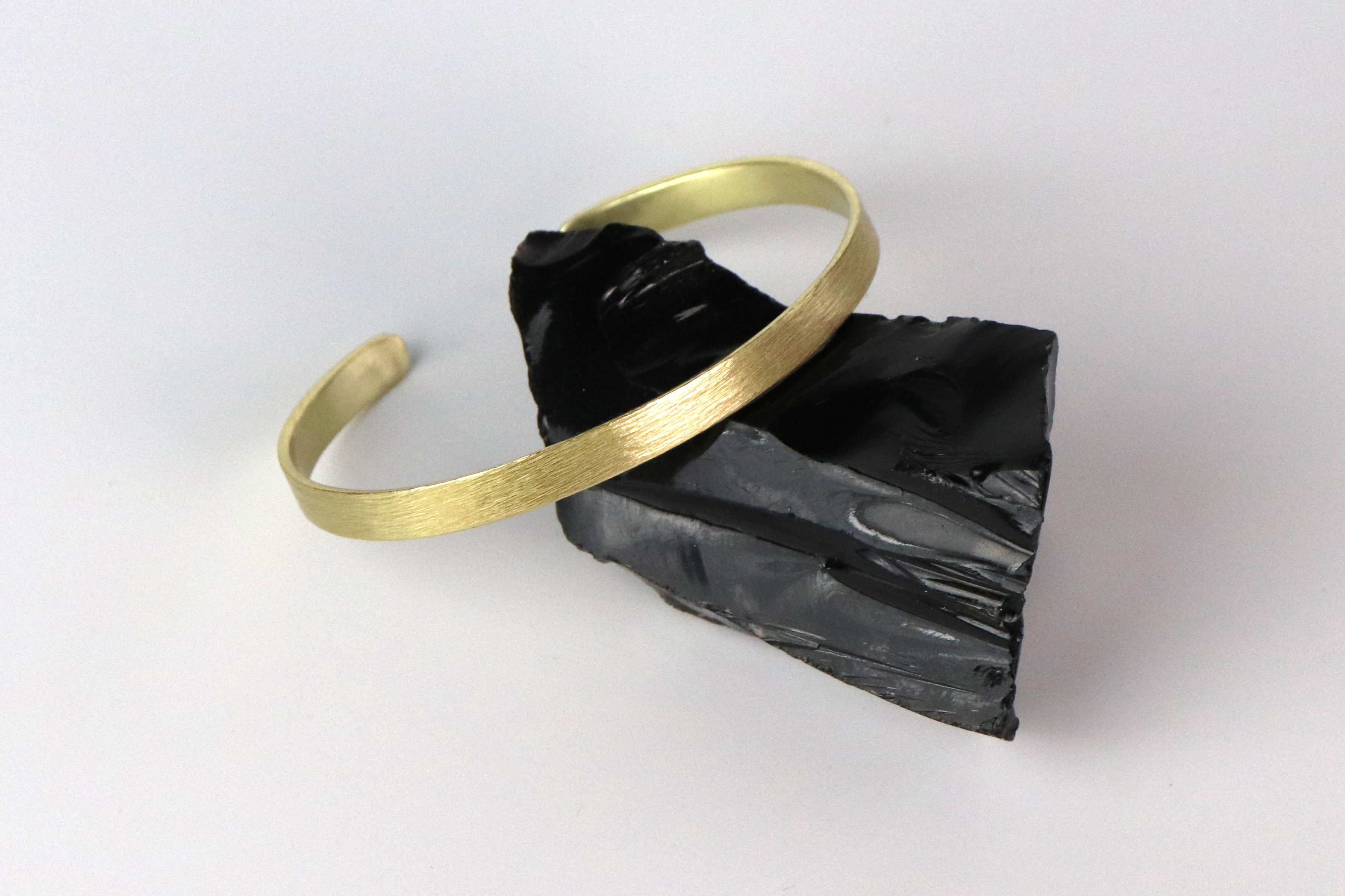 Tombac Brass Scratched Bracelet, Unisex