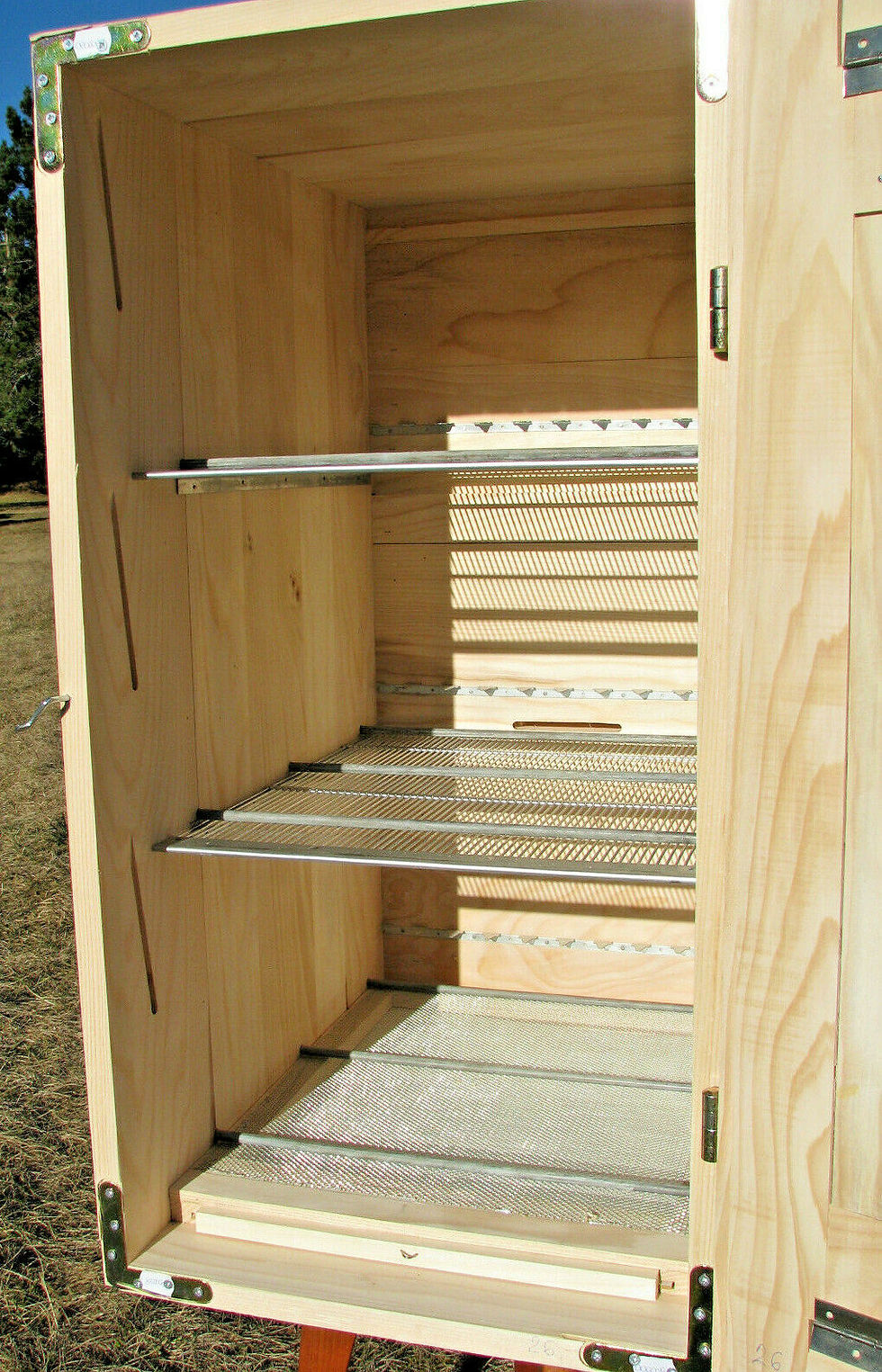 Miniaturebillede: Langstroth Slovenian AZ hives 30-frames, 3 story with 2- feeder