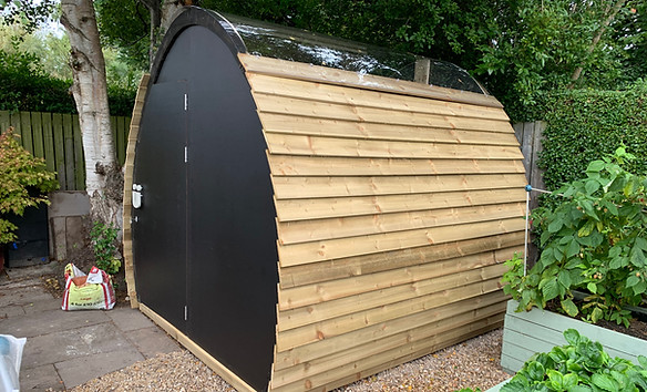uhut 888 potting shed edinburgh