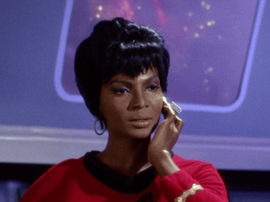 Nichelle Nichols as Lieutenant Uhura on the bridge of the USS Enterprise in Star Trek: The Original Series Season 1, Episode 15, “Balance of Terror,” which aired December 15, 1966: Image credit: Screenshot from Star Trek: The Original Series (1966), Paramount Television / CBS