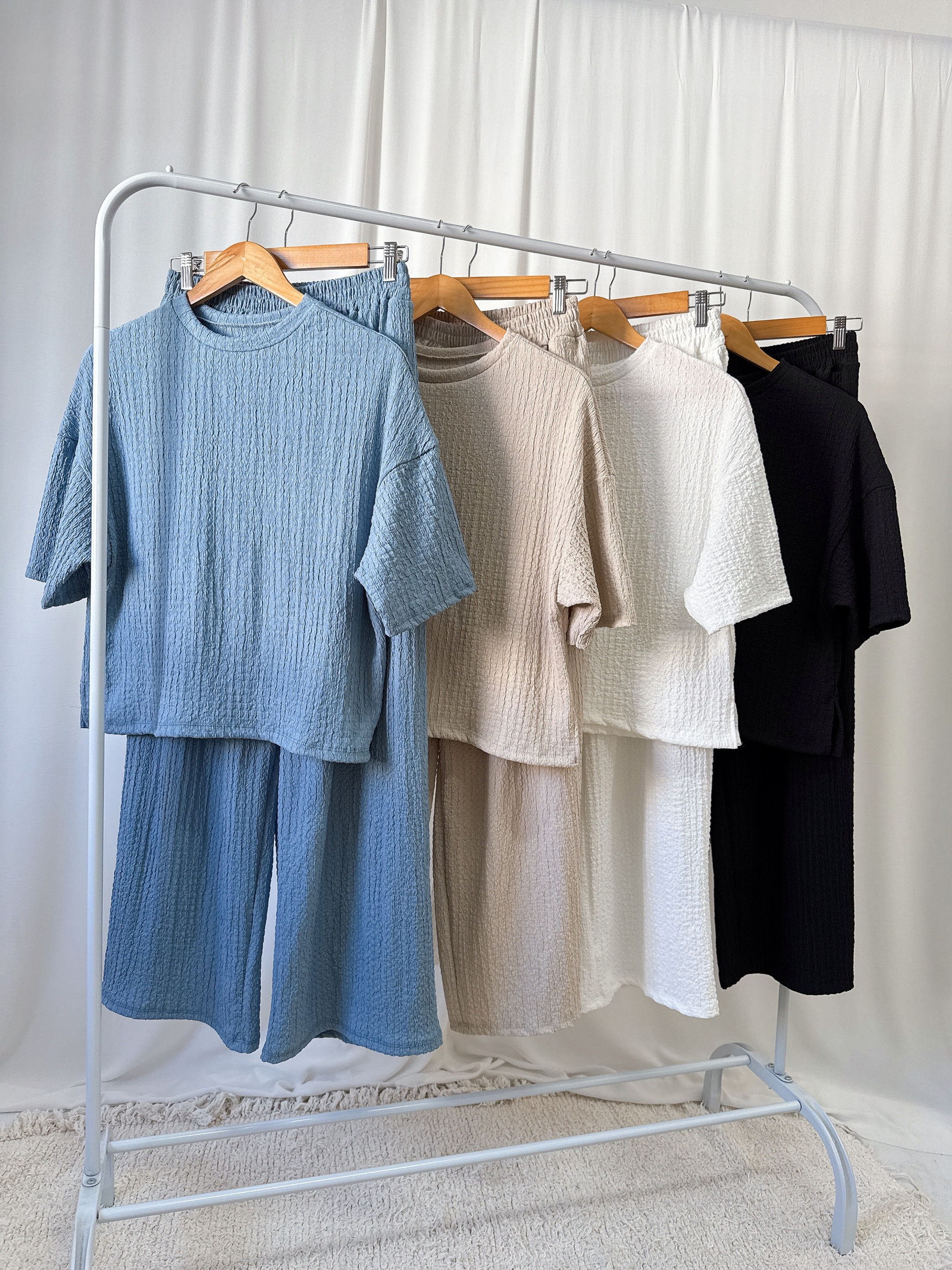 SET Remera boxfit & Palazzo HAWAII