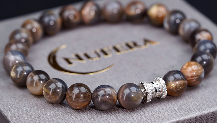 Grauer Goldrutilquarz Armband – Edelstein für Klarheit und innere Kraft, handgefertigt von Nufera