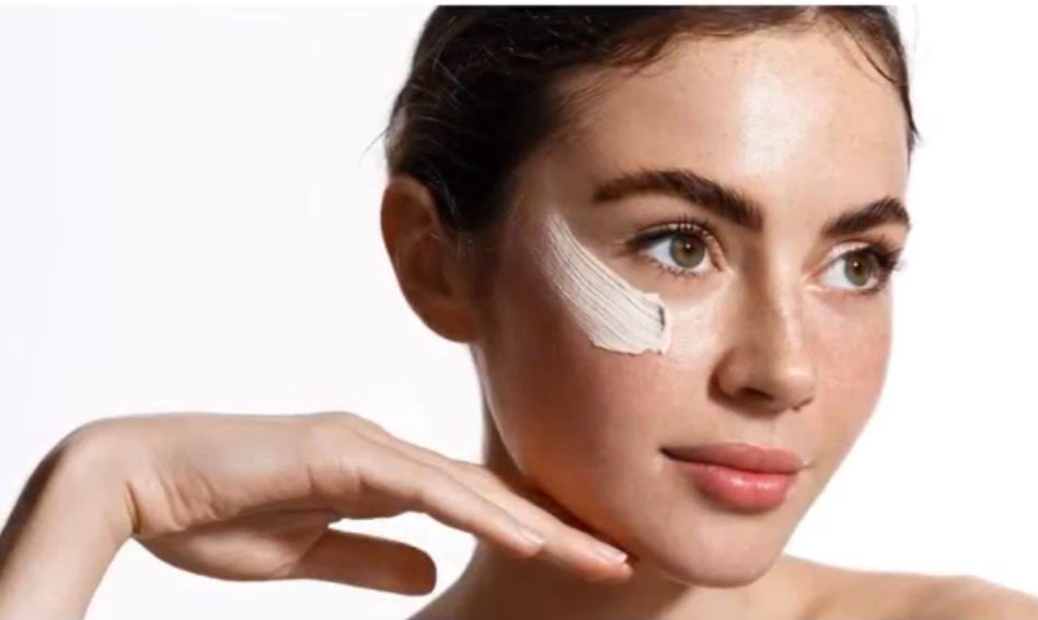 Why should you moisturize oily skin?