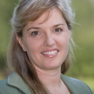 Maureen.jpg