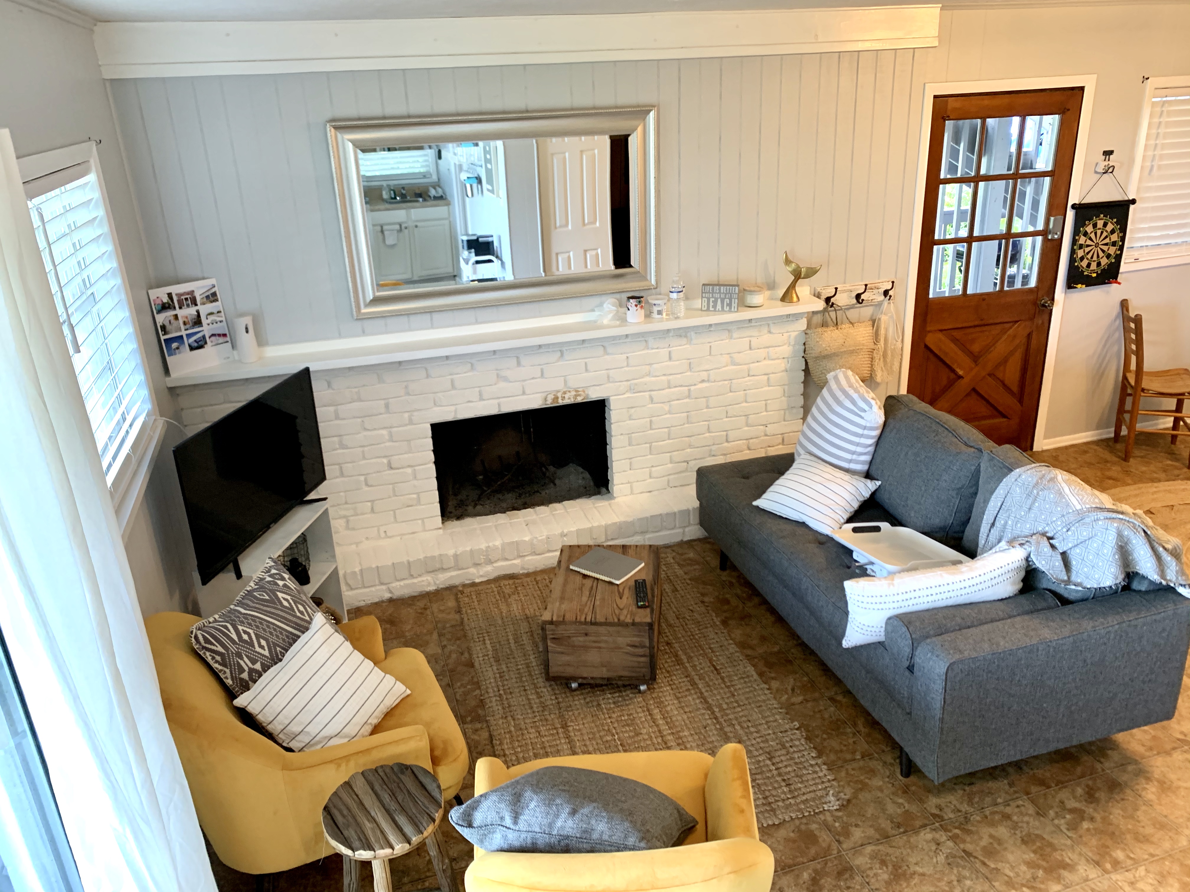 Living room - Downstairs
