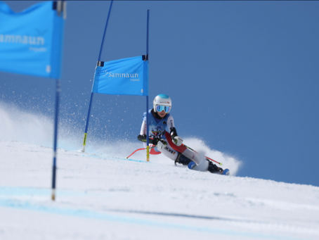 Estelle Thiel startet in ihre erste FIS-Saison. Garage Gentile unterstützt die Nachwuchshoffnung auf ihrem Weg im Skirennsport.