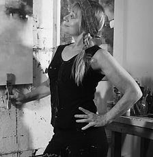 Laurie DeVault