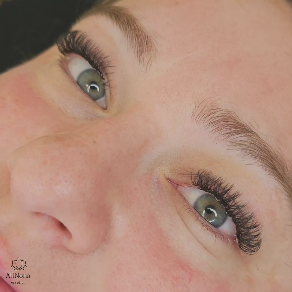 Extensiones de pestañas