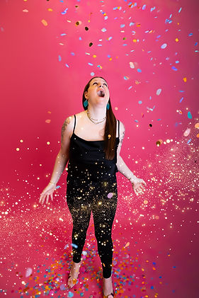 Confetti 13.jpg