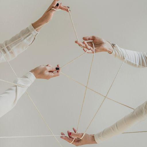 Pensar no siempre resuelve