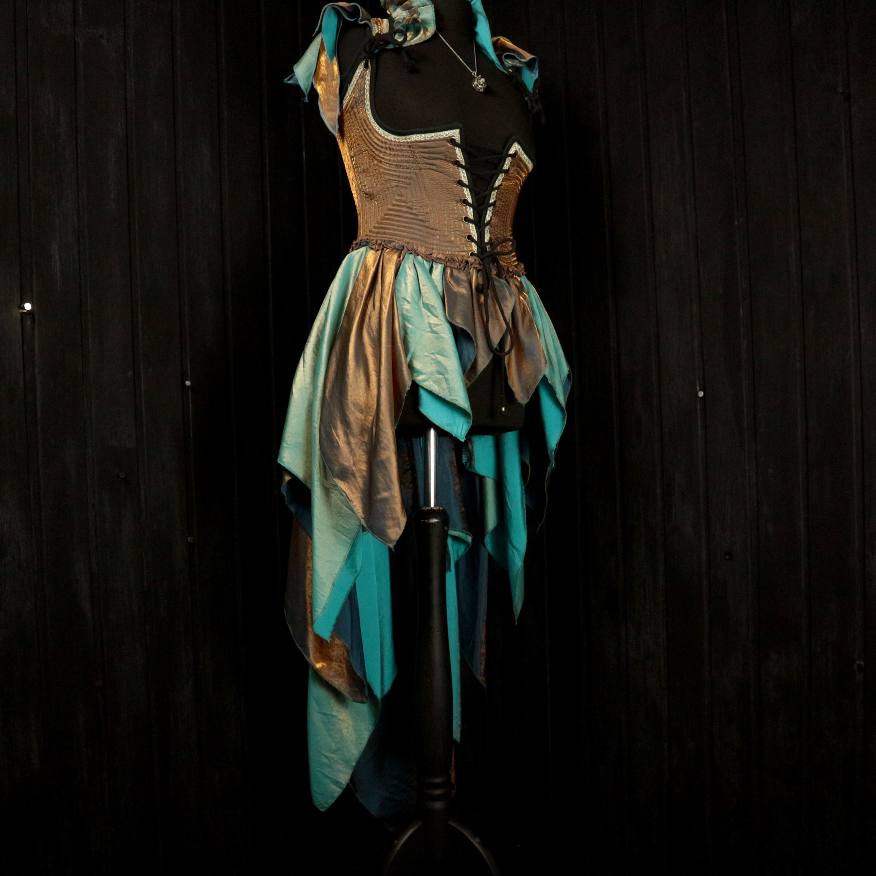 SNUGGLE BITE Fae Gown