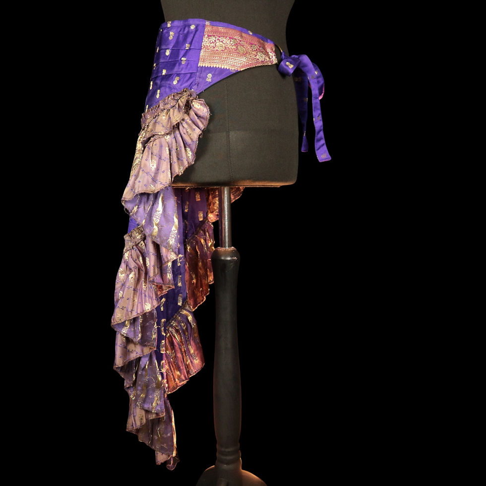 Thumbnail: MISS MONROE, Long Barocco Bustle