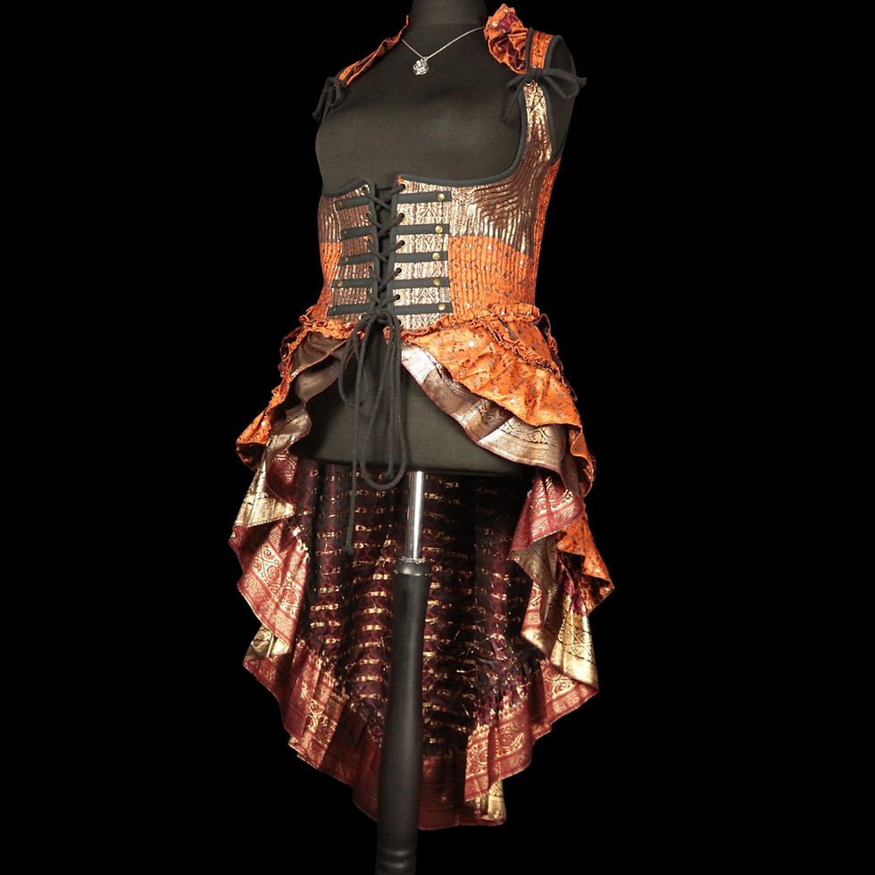 Miniatura: FESTIVAL FLAME Esmeralda Gown