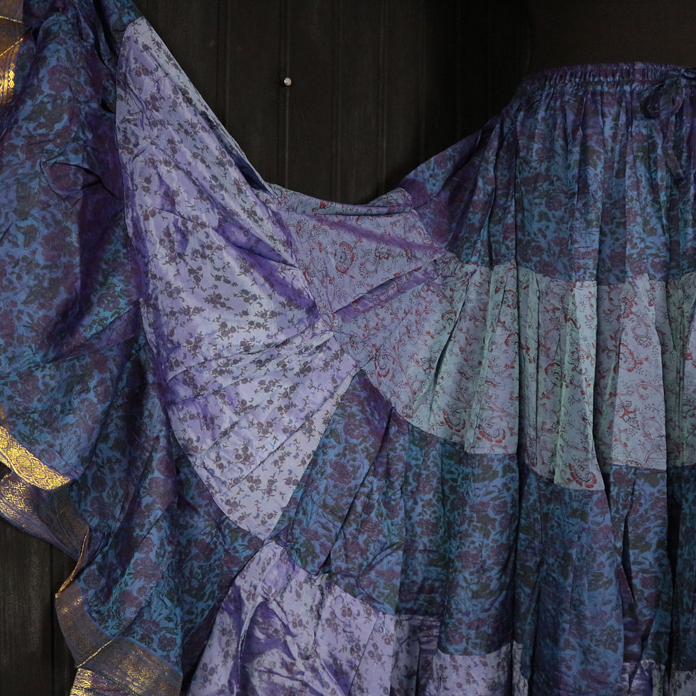 サムネイル： TALAAT Glow Skirt