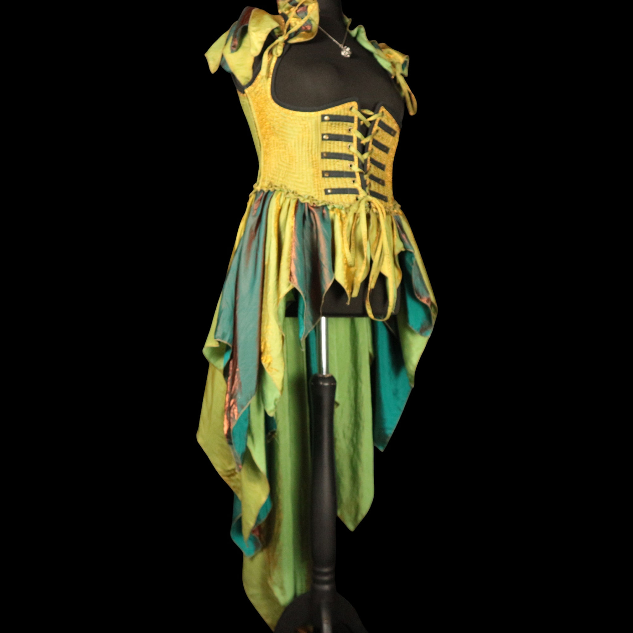 MOSSARA, Fae Gown