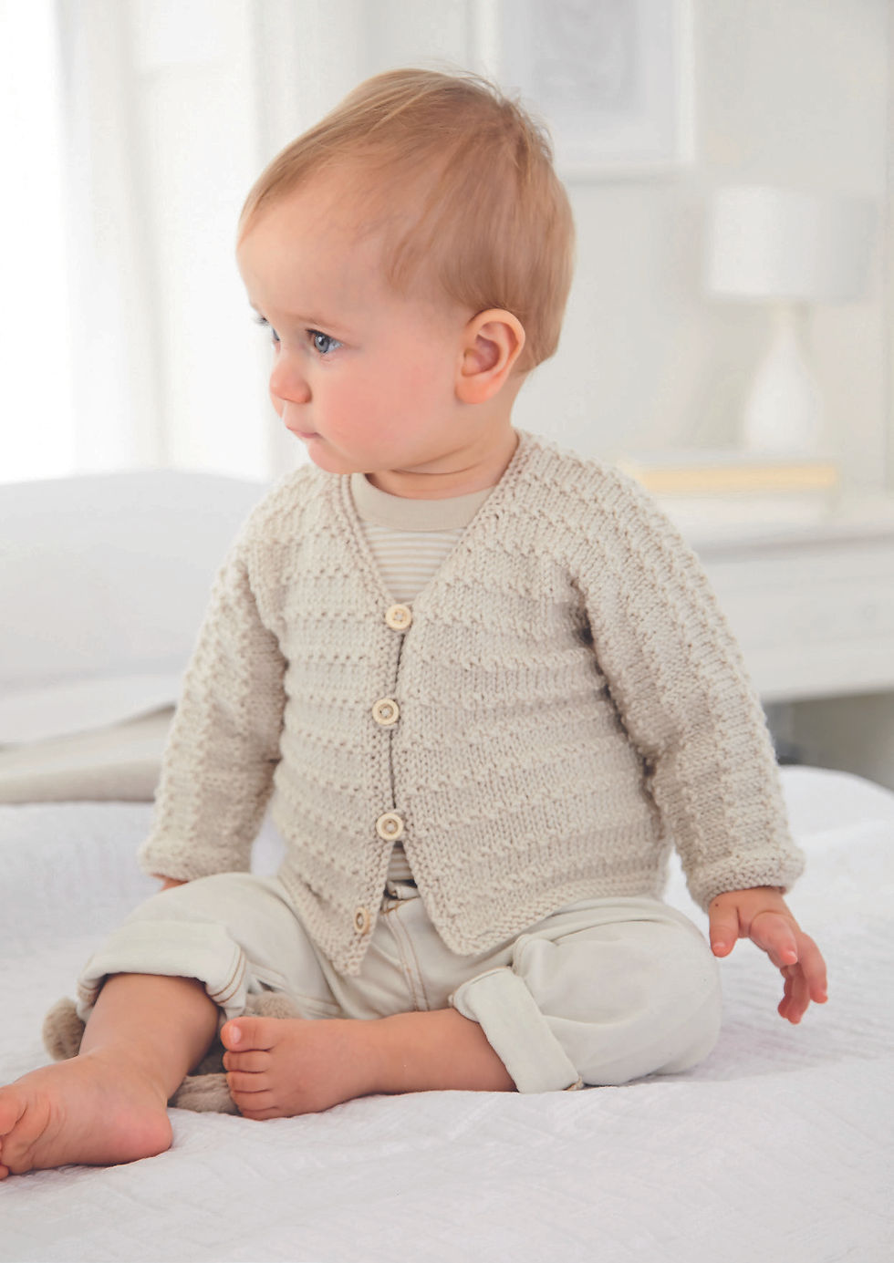 Thumbnail: Newborn Book 3 Little book of cardigans