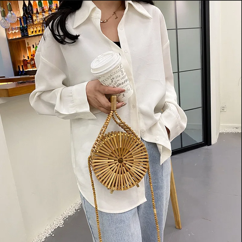 Прев'ю: Women's Handmade Bamboo round Shoulder Crossbody Bags Small Bali Purses