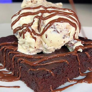 Brownie con Helado