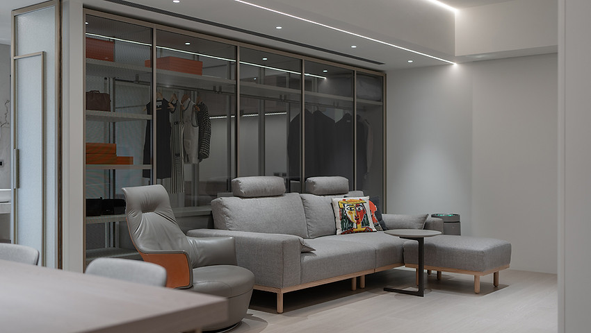 透視時尚的POLIFORM穿透衣櫃