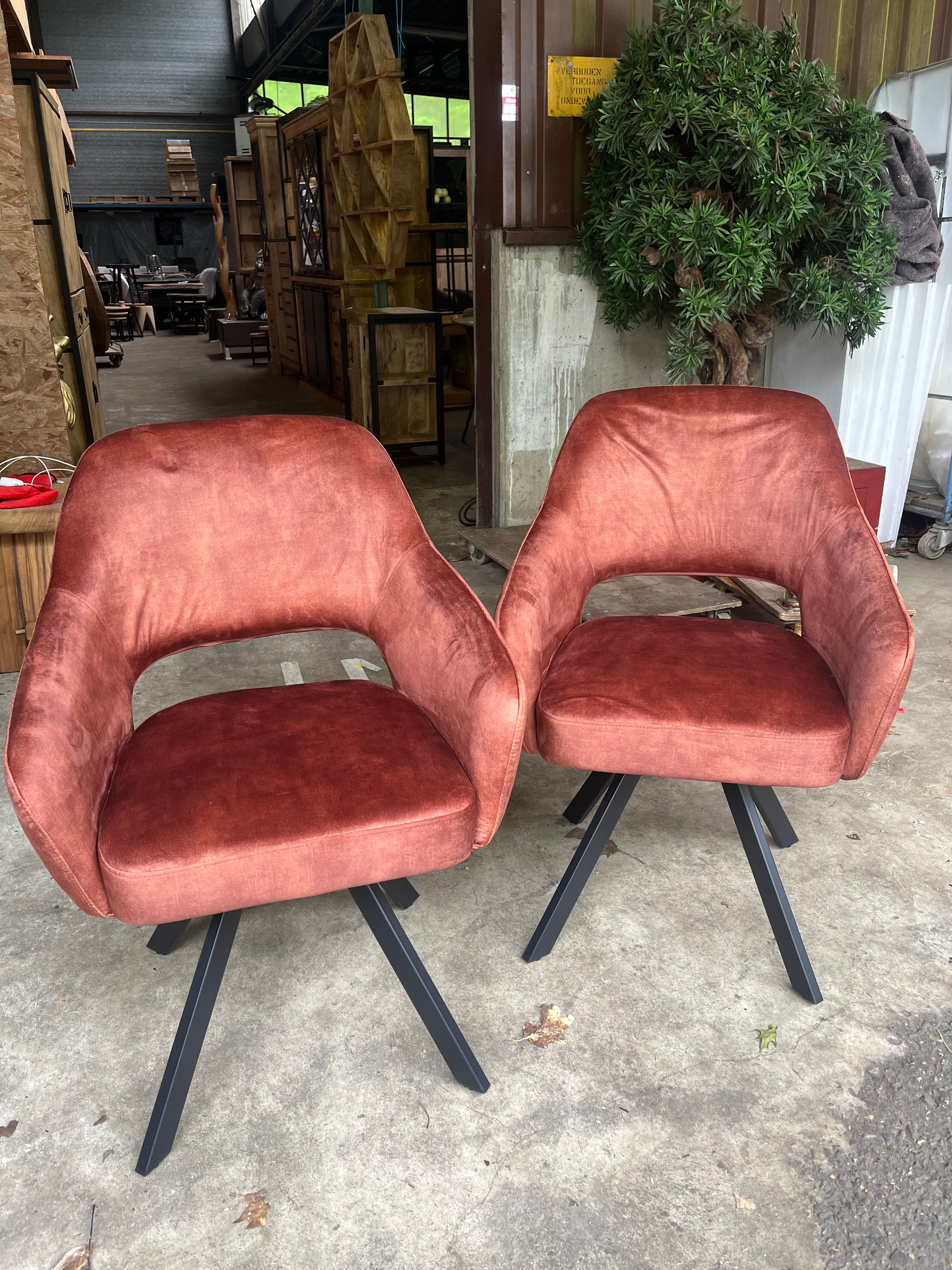 Set van 2 eetkamerstoelen draaibaar