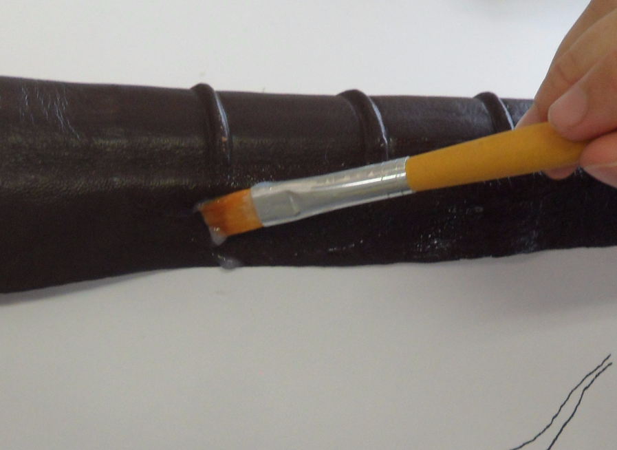 Colocação do miolo na encadernação