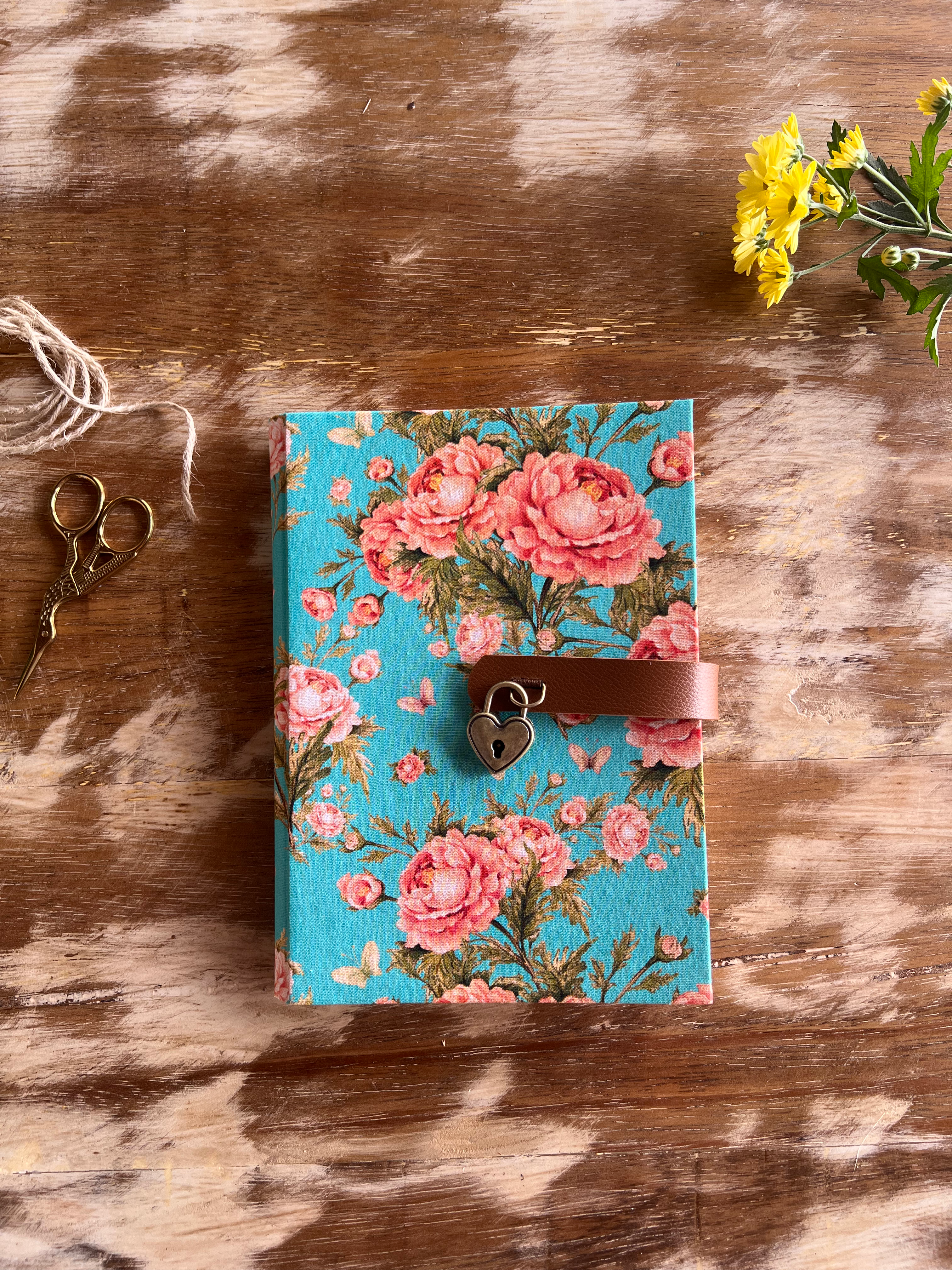 Diário com Cadeado - Florescer Rosas