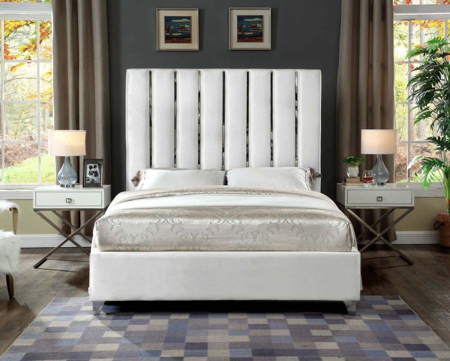 Thumbnail: Ezo Velvet Bed