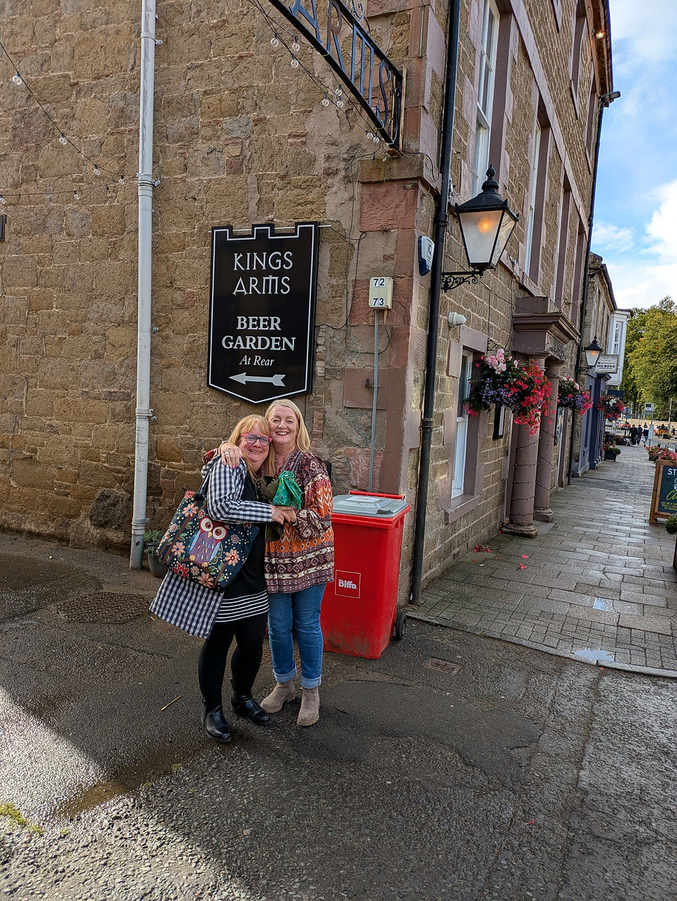 King's Arms Hotel, Melrose - a first tick as result of the 2026 GBG. Not sure these two lovely Lothian daytrippers realised the significance of this momentous occasion!