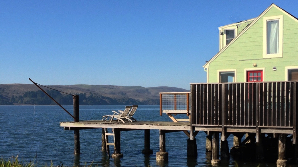 Bayglow Cottage on Tomales Bay near Point Reyes in Marshall, CA