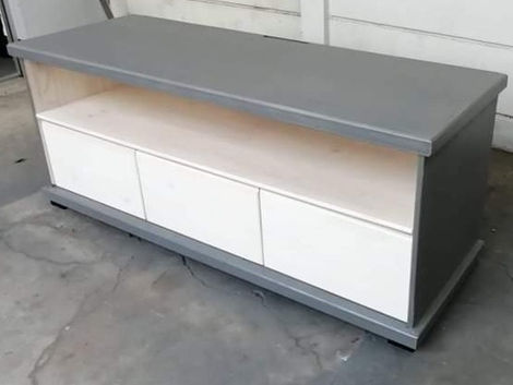TV cabinet.jpg