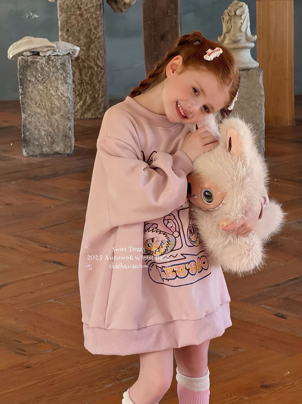 الصورة المصغرة: Labubu Pink Girl Sweatshirt Dress