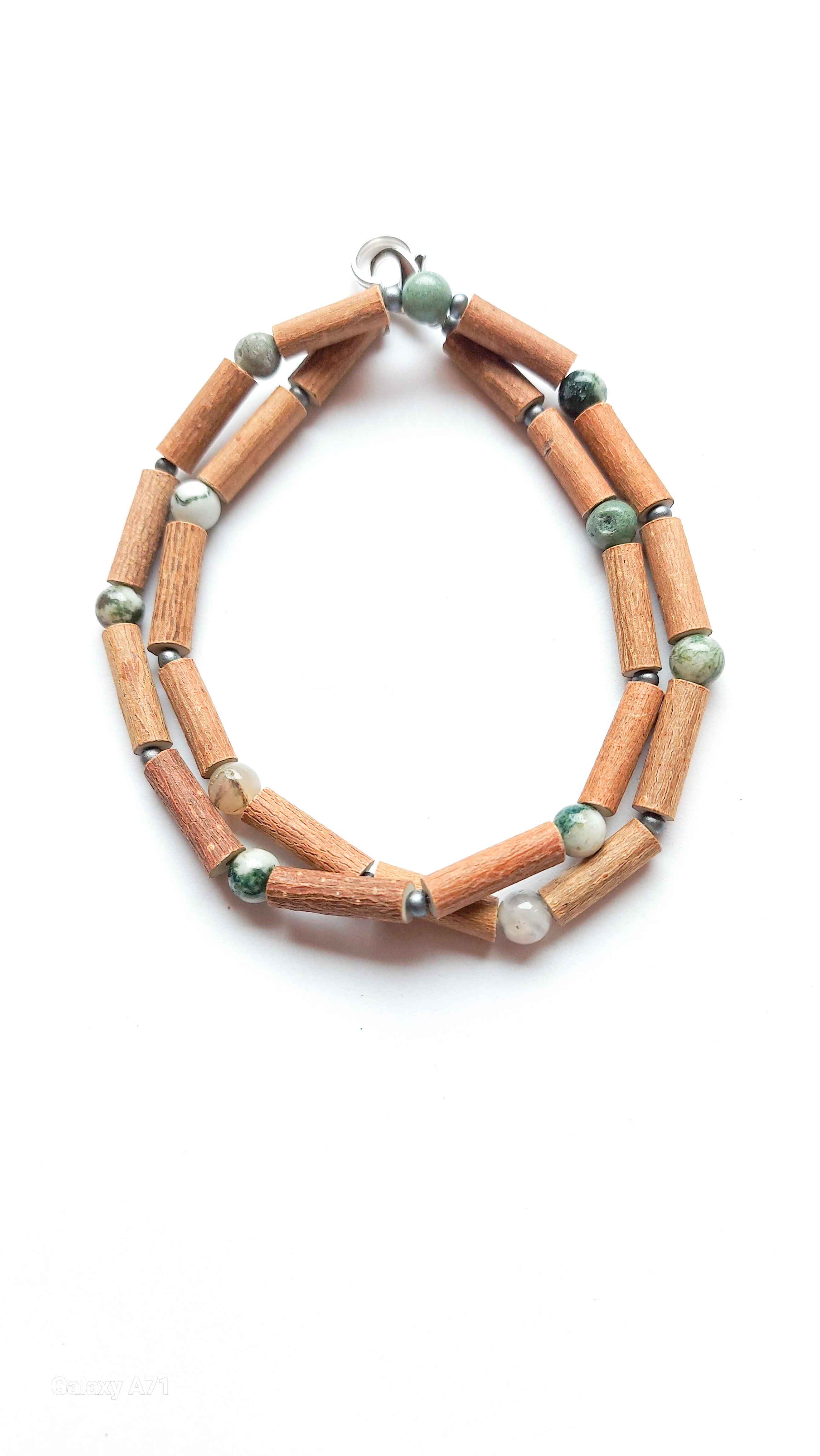 Tree Agate with Hazelwood Necklace – Pain releif for adults