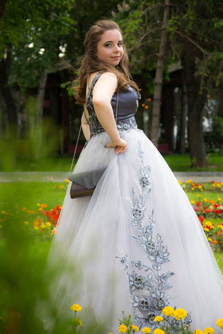 АБИТУРИЕНТСКА ФОТОСЕСИЯ на ТОП цени | ФОТОСЕСИИ | PIXEL5 Photography