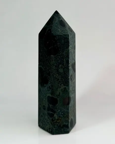 Pointe jaspe kambaba naturelle, cristal de lithothérapie.