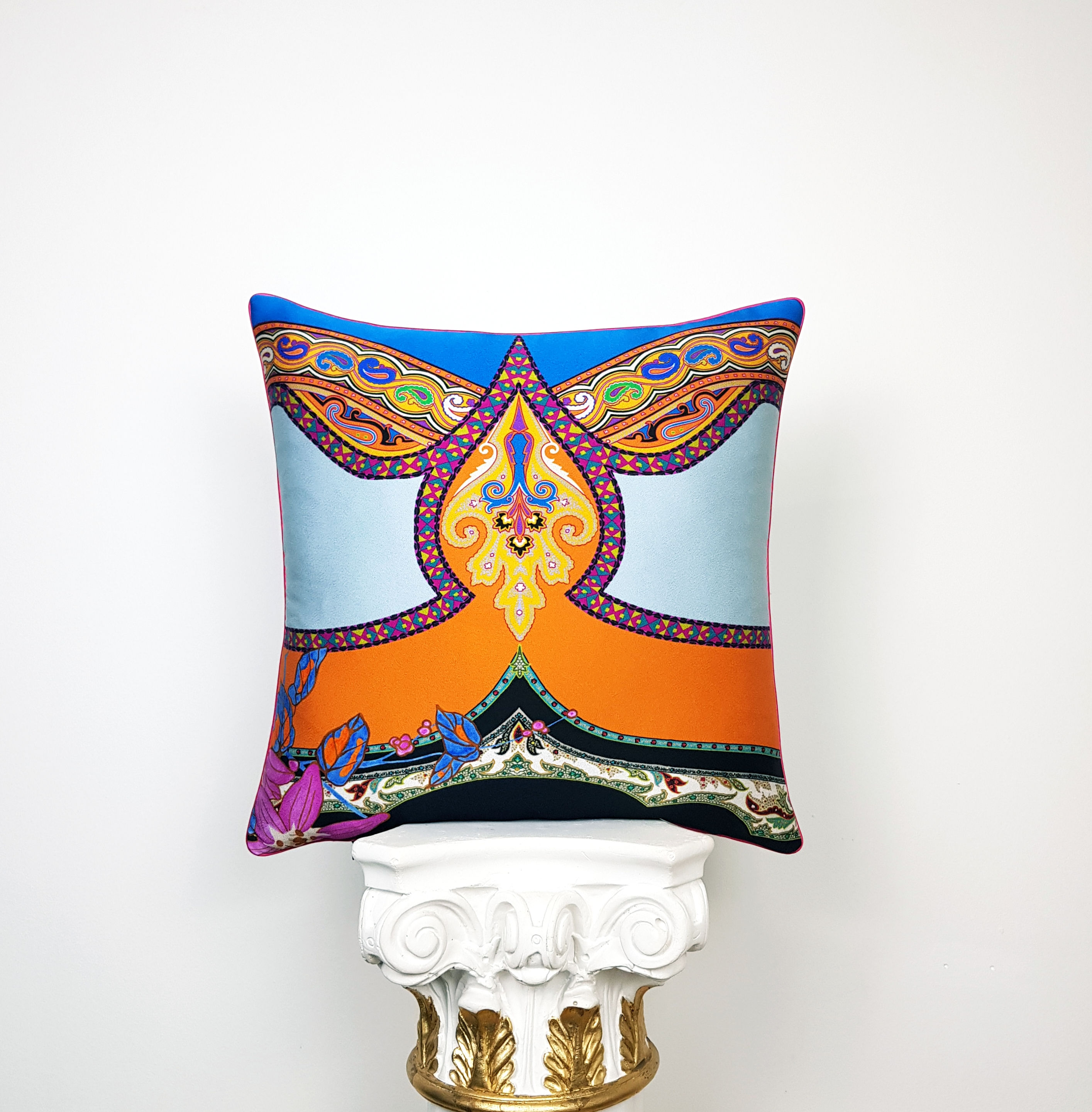 Silk Cushion/Jacquard Cushion/Handmade Cushion/Luxury Cushion/Velvet Cushion/Multicolour Cushion/Paisley Cushion/Ethnic