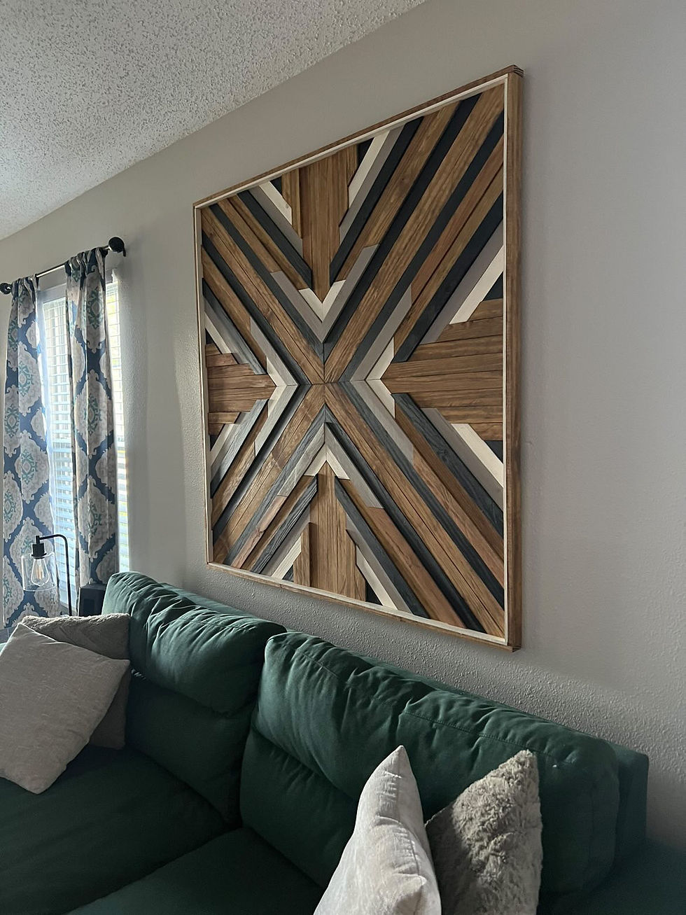 4' x 4'