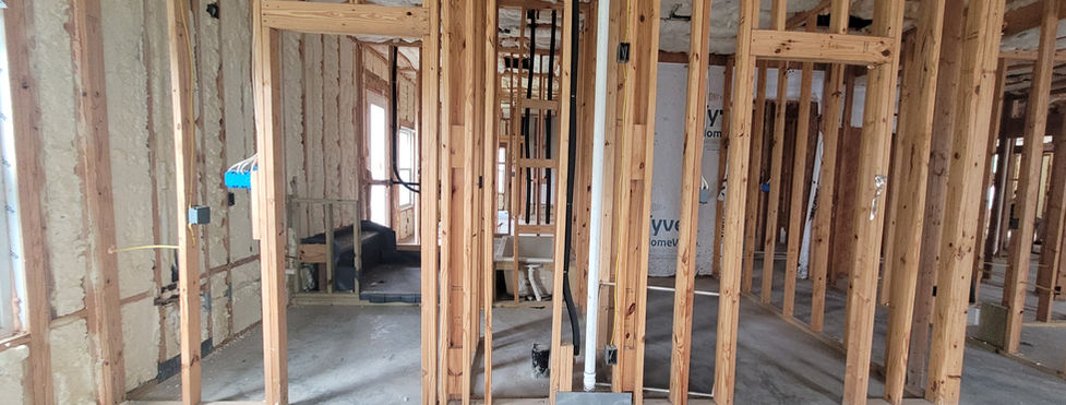 1423 Conrad Sauer, Houston - Primary Bedroom - walk-in closet (right) and bathroom (left)