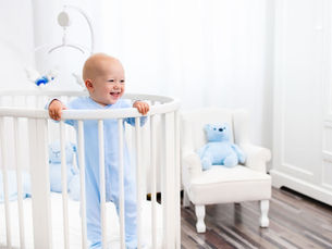 How to survive and “manage”
the 2 to 1 nap transition