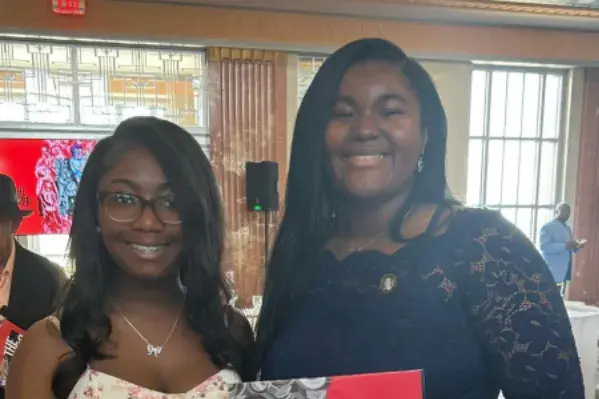 Ne'Kiya Jackson (left) and Calcea Johnson