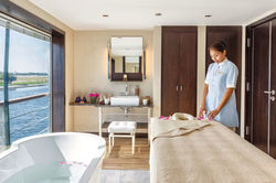oberoi philae spa treatment room