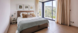 villa-grimaud-double-bedroom-3