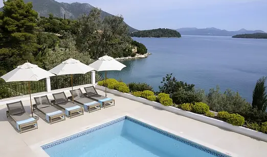 luxury 5 bedroom beach house lefkada