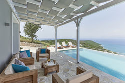 luxury 3 bedroom pool villa corfu