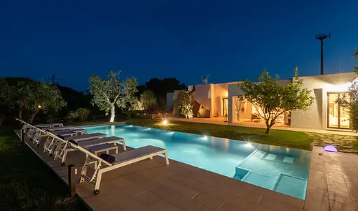 masseria del faro puglia illuminated at night